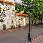 Shine 3* Odesa