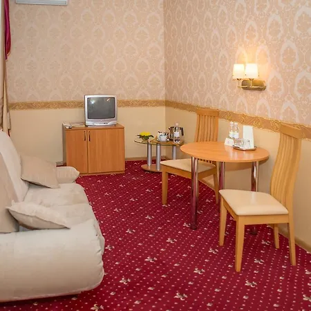 Hotel Shine 3*