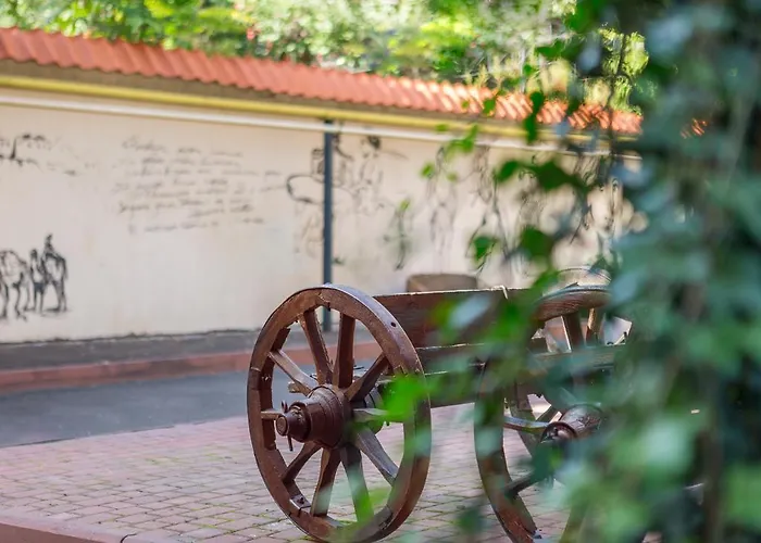 Shine 3* Одесса