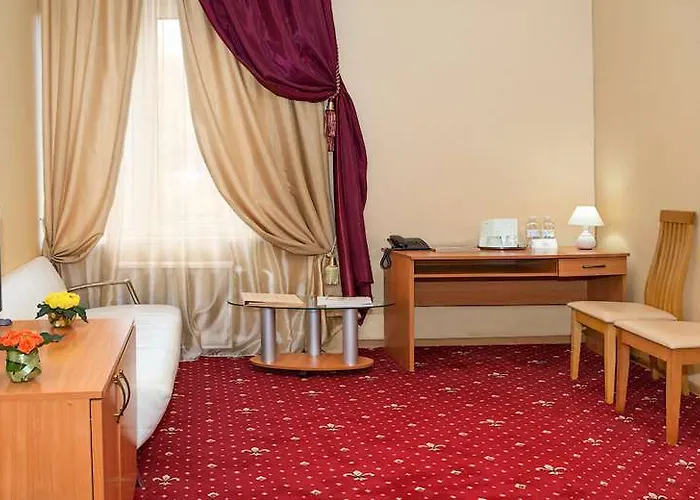 Shine Hotel Odessa