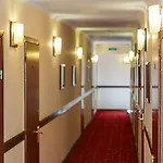 Shine Hotel 3*