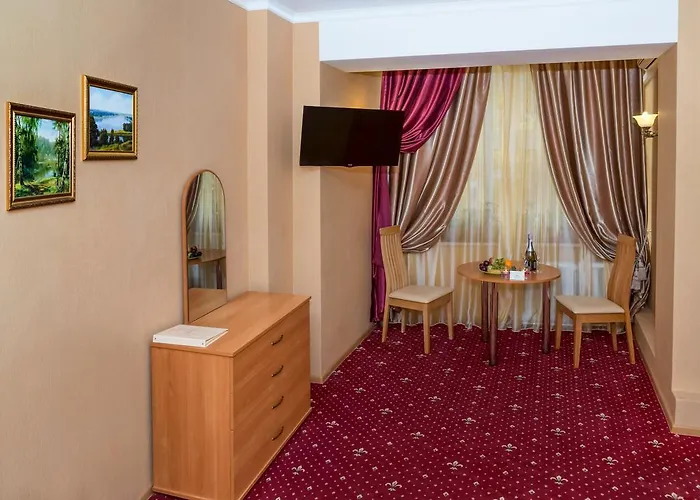 Hotel Shine Odessa