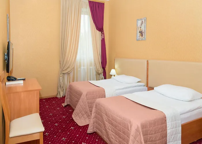 Shine Hotel Odessa